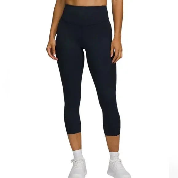 Lululemon Base Pace HR Crop 23" Black - Picture 1 of 9